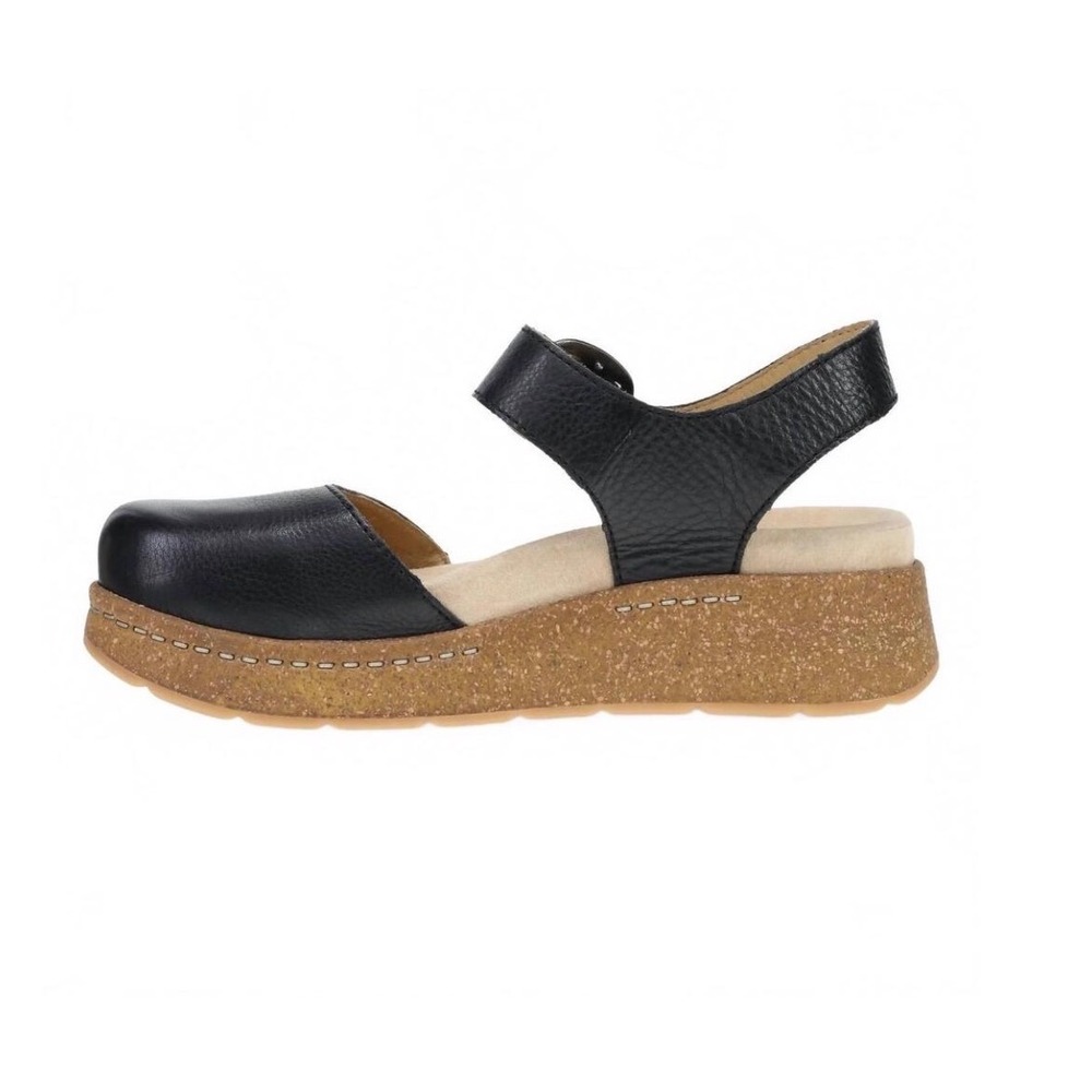 NEW Dansko Brynlee Black Waxy Milled Leather Clog Sandals 39 EU/ 8.5-9 US